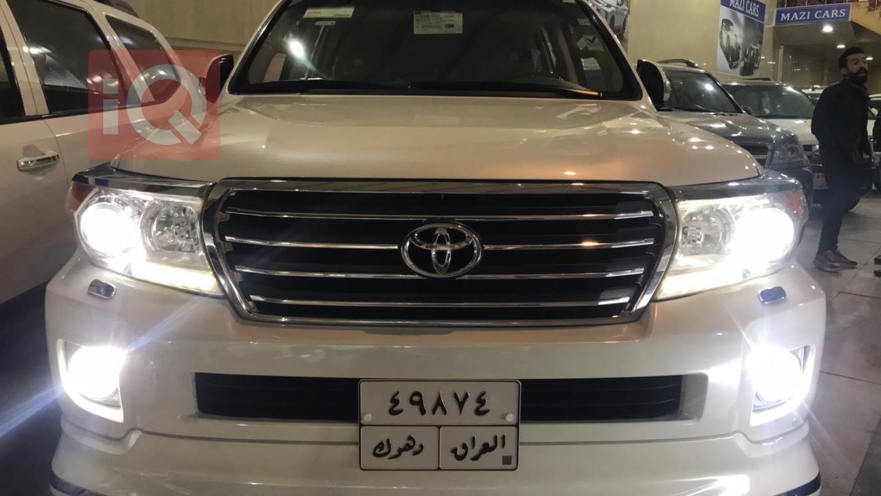 تۆیۆتا لاند کروزەر